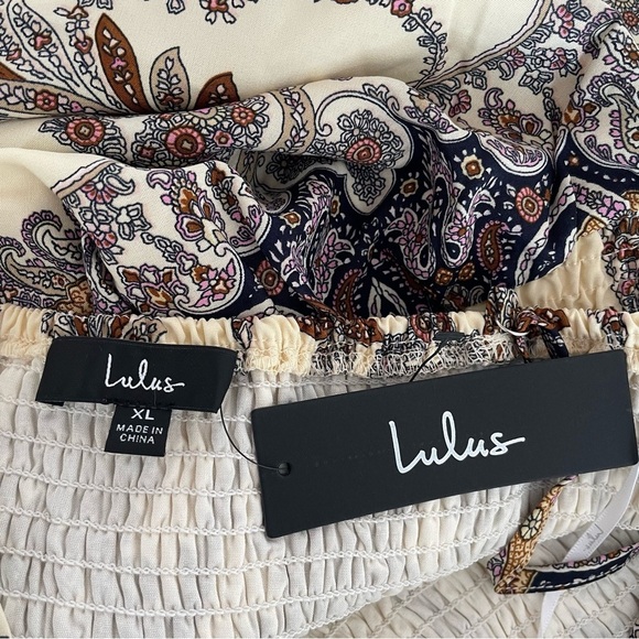 NEW Lulus Charming Attitude Ivory Paisley Smocked Wide leg Jumpsuit 37634 - Picture 15 of 15